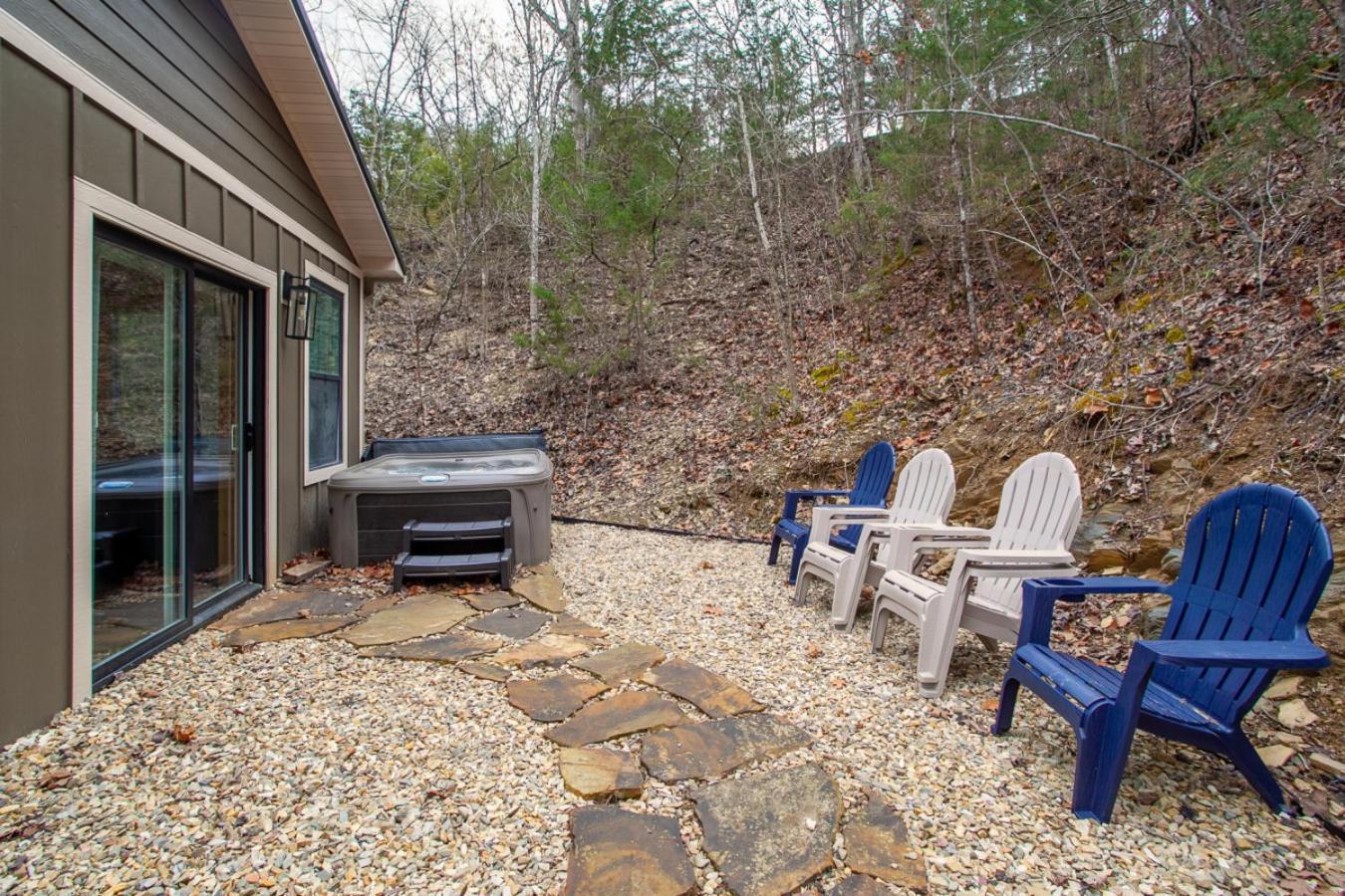 Whiskey Barrel W Hot Tub Arcade Game Fire Pit Villa Sevierville Luaran gambar
